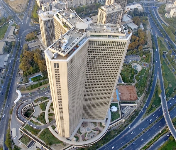 اجرای بخشی از کارهای ساختمانی برج 56 طبقه تهران